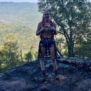 Meet your Posher, Meredith